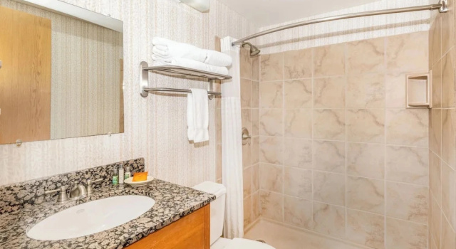 Номер Standard с видом на воду Denali Park Village