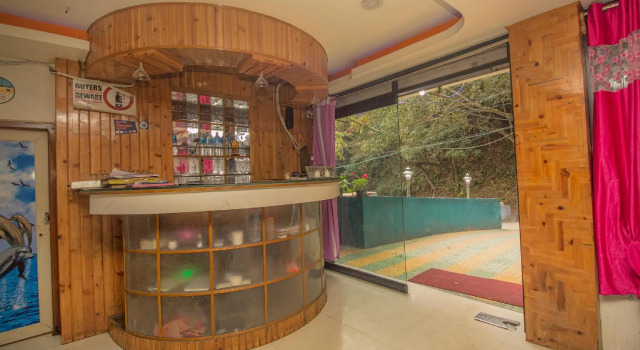 OYO 27898 Hotel Isita International, Book Hotel Hotels in Sikkim with Parking, Parking