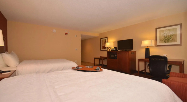 Standard- firedobbelt værelse Hampton Inn Troy