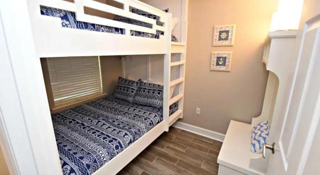 Seawind 1501 3 Bedroom Condo