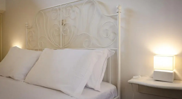 Stylish one Bedroom in the Heart of Bologna, Забронировать Отель Болонья провинция Болонья, рядом с Башня Гарисенда