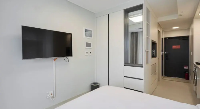 Двухместный номер Standard с балконом 부산호텔그라체 Busan Hotel Grazie