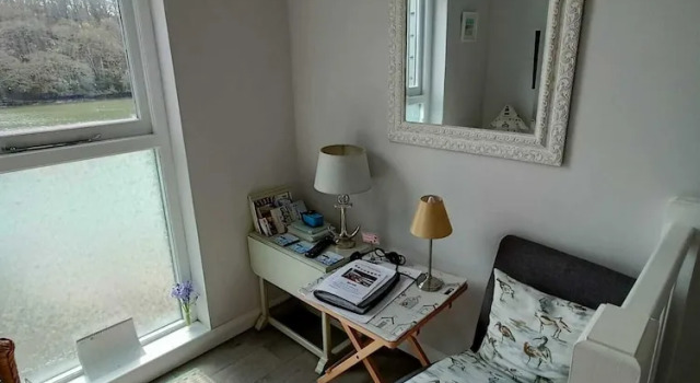 1 Bed Cottage - Sleeps 2 - Parking - Wifi, Rezervasyon Tatil Evi Merseyside villalar, Villa