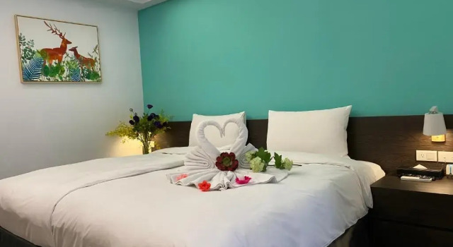 Двухместный номер Deluxe с балконом Greenight Hotel