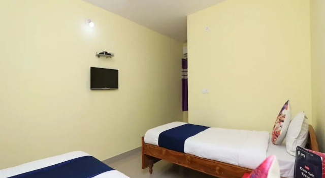 OYO 16111 G S Rest House, Rezervovat Hotel Bódhgaja Bihar