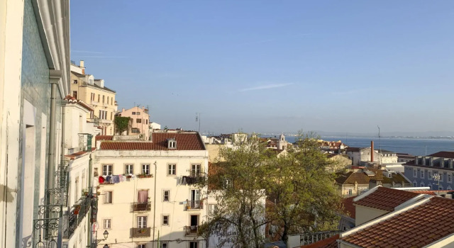 LVPremier Bica BI1 terrace, garden, AC, views, BBQ, Забронировать Отель Отели Лиссабона 4 звезды, рядом с Café A Brasileira, 4*