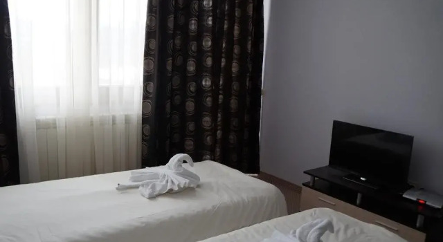 Family Hotel KrisBo