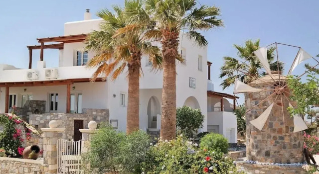 Thea Boutique Suites
