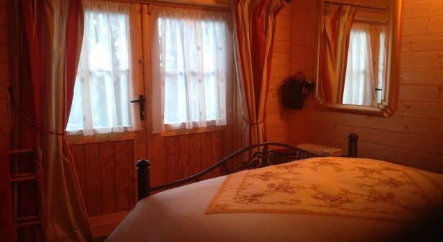 Alice Guest house, Забронировать Гостевой дом Отели Челтнем с парковкой, рядом с Питтвилль-Парк, Парковка