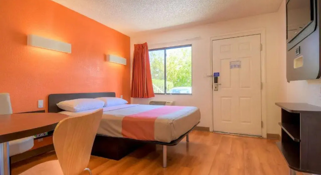 Двухместный номер Deluxe Motel 6 Las Vegas, NV - I-15 Stadium