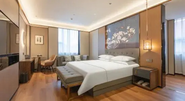 Люкс Jinjiang Inn Style Jinan Wuyingshan Road North