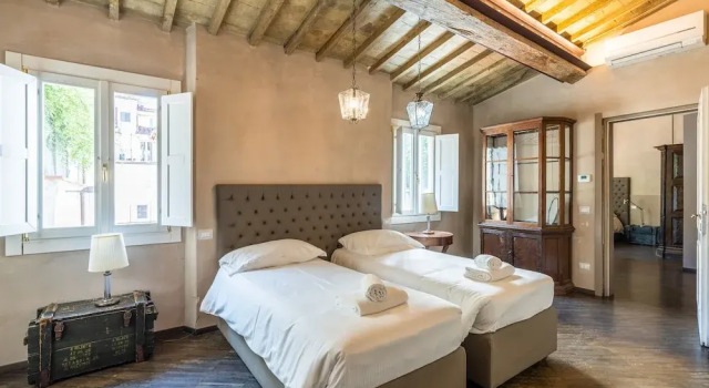 Семейные апартаменты с 2 комнатами Firenze Rentals