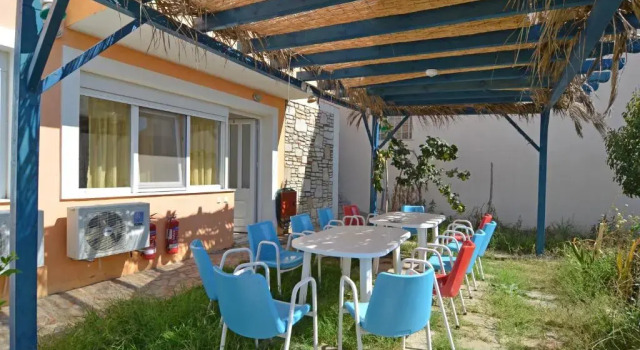 Апартаменты Avra Apartments