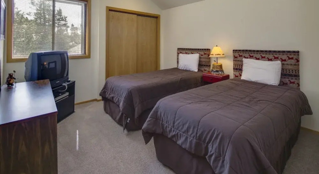 Maury Mountain 36 3 Bedroom Home