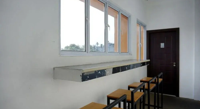 OYO 1158 Basecamp Hostel, Rezerwuj Hostel Pekanbaru Sumatra