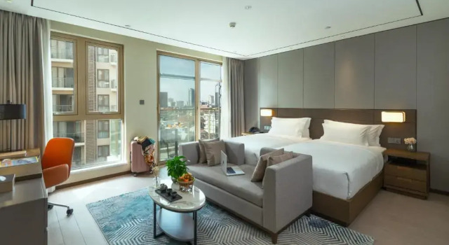 Апартаменты Deluxe с 2 комнатами Oakwood Premier Phnom Penh