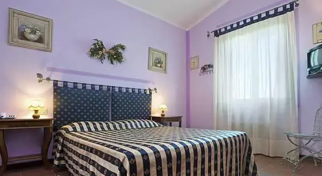 Locanda del Galluzzo, Забронировать Отель Пассиньяно-суль-Тразимено Озеро Тразимено