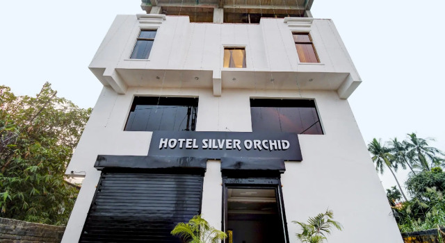 OYO Flagship 81894 Silver Orchid, Reserva ahora Hotel Hoteles en Panihati con aparcamiento, Aparcamiento