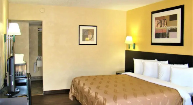 Номер Standard Baymont by Wyndham Front Royal Near Shenandoah National Park