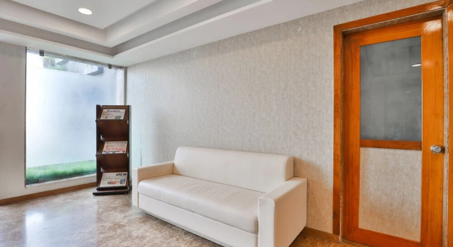 The Grand President By OYO Rooms