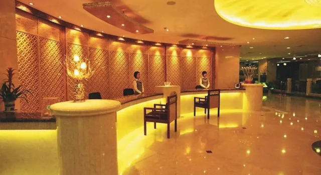 Zhenjiang Hotel