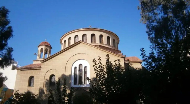 Апартаменты Aristotle's studio apartment