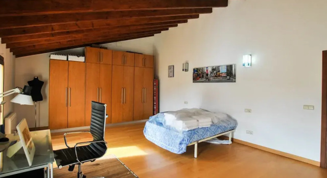 Sprawling Villa with Pool at Sa Pobla Balearic Islands, Book Villa Sommerhuse i Sa Pobla, Hytte