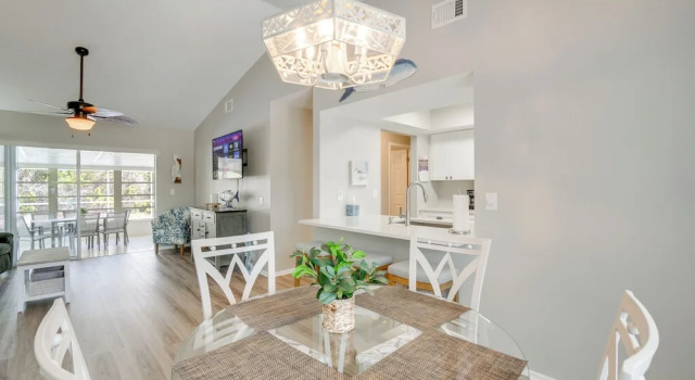 Beach Days & Poolside Fun! Englewood Home w/ Yard, Varaa Lomakoti Englewood Florida
