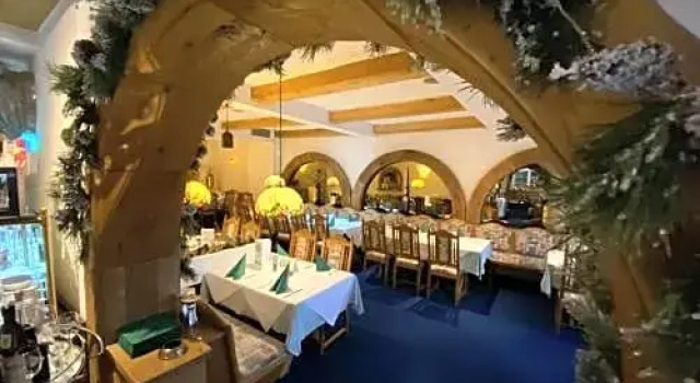 Hotel Friedenseiche, Забронировать Отель Нойкирхен-Флюн Lower Rhine