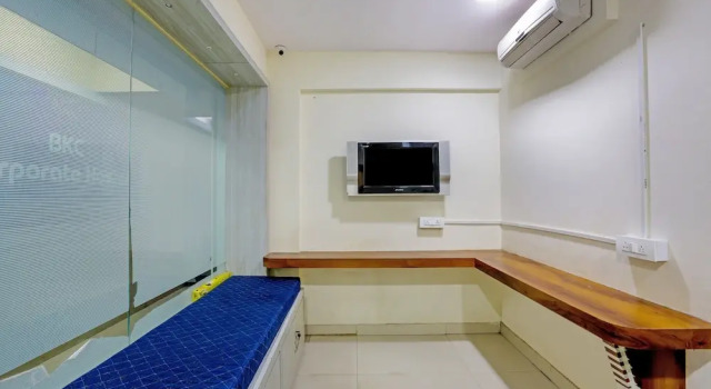 BKC Corporate Hostel Ac Dormitory, Забронировать Отель Недорогие отели Мумбай, рядом с National College, недорого
