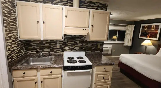 Люкс Nashoba Valley Inn & Suites