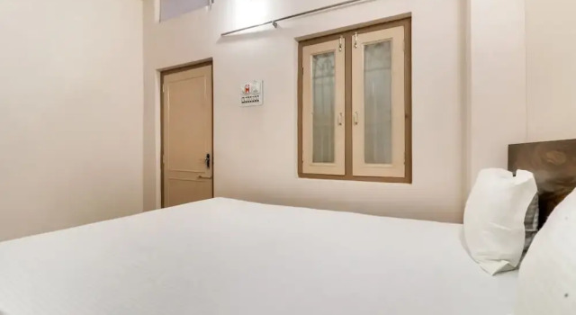 SPOT ON 46554 Hotel Bhawani Palace, Book Hotel Brahmapur Orissa