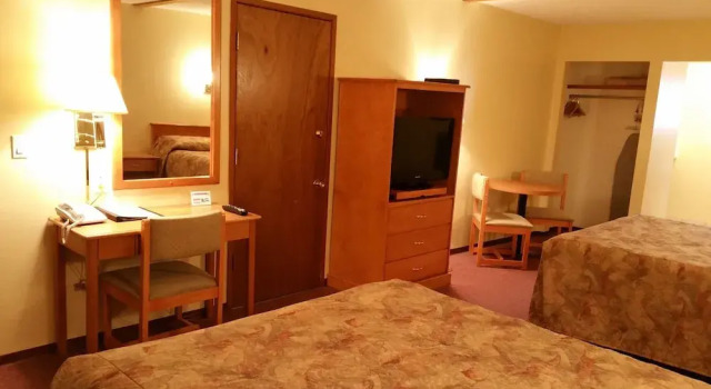 Номер Standard Yellowhead Motel
