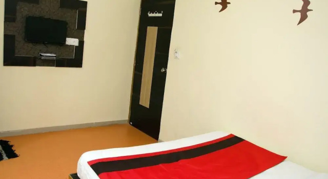 OYO Rooms Prahlad Nagar Garden 3