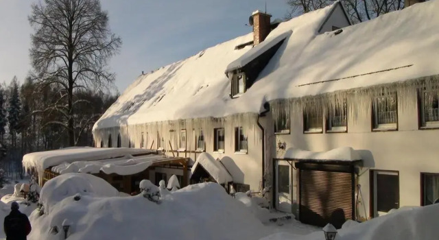 Gaststätte & Pension Oelmuehle, Book Hotel Oberschöna Ore Mountains