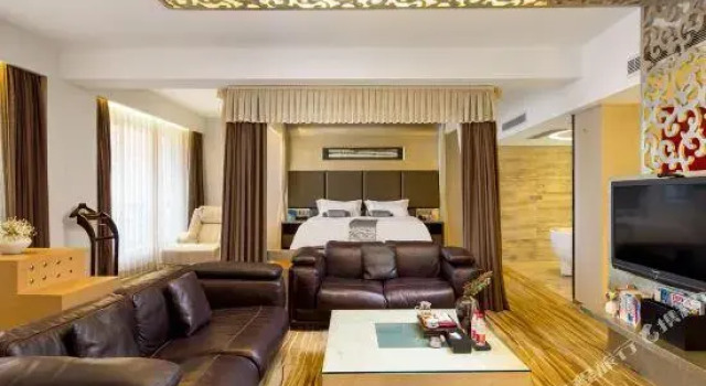 Двухместный номер Business Heaven-sent Plaza Hotel Zhanjiang