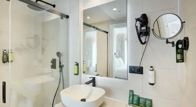 Двухместный номер Standard с частичным видом на море Sercotel Cruz Del Mar