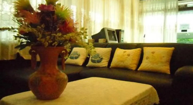 Surada Guesthouse, Забронировать Гостевой дом Отели Удонтхани с парковкой, рядом с Университет Раджабхат Удон Тхани, Парковка