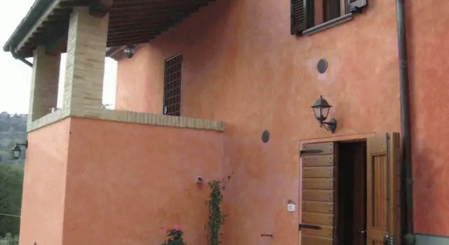 La Carpinella, Rezervovat Hotel Hotely v Montone s parkováním, Parkování