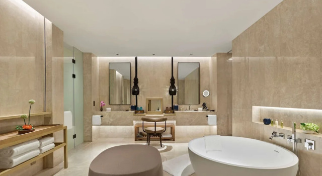 Двухместный люкс Deluxe с балконом и с видом на сад Hilton Shanghai Songjiang Guangfulin