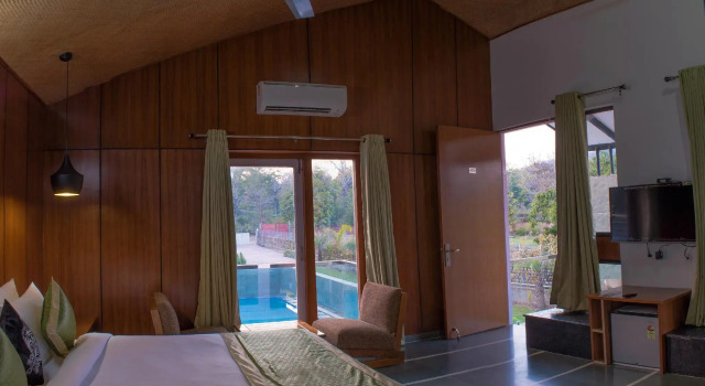 The Cloyster Resort and Spa, Boek Resort Pangot Uttarakhand