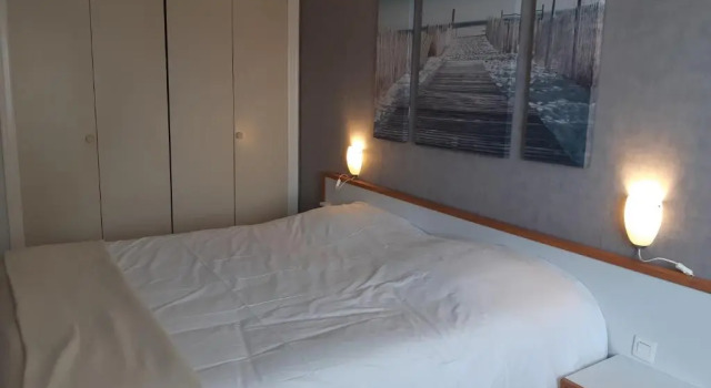 Номер Standard Logis Hôtel Les Chardons Bleus RESTAURANT LE BISTROT DE LA MER