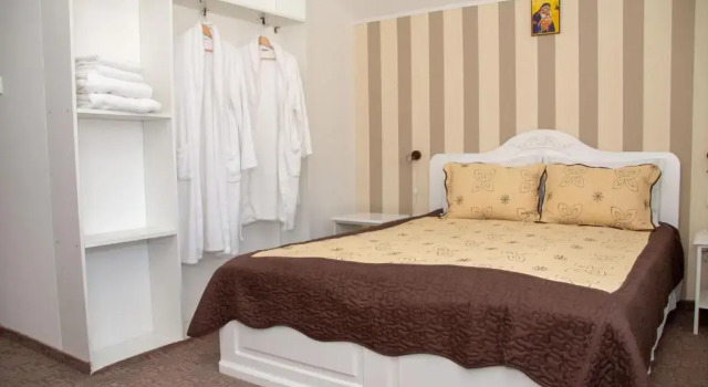 Perla Brazilor 2, Buchen Sie Hotel Vama Suceava