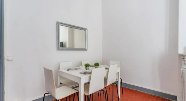 Апартаменты Superb apartment 100sqm, 5 min from the Old Port