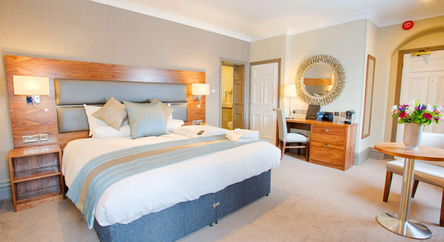 Двухместный номер Superior Best Western Chilworth Manor Hotel