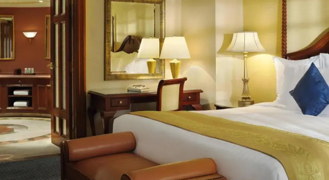 Двухместный люкс Presidential с балконом Cairo Marriott Hotel