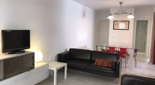 Apartamento Tamabe 1, Rezerwuj Apartament Hotele w Gironès z parkingiem, Parking