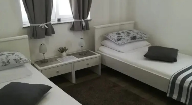 Apartment Villa Bijele Stijene