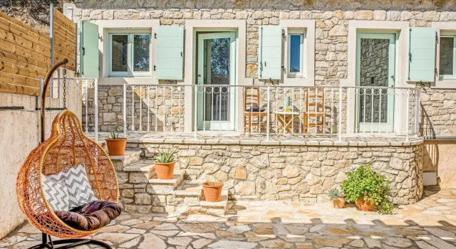 Plumbago Cottage