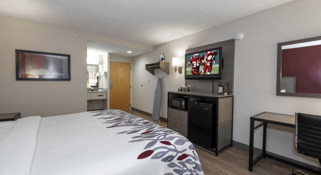 Red Roof Inn Clifton Park, Забронировать Отель Клифтон-Парк штат Нью-Йорк, рядом с Bright Horizons